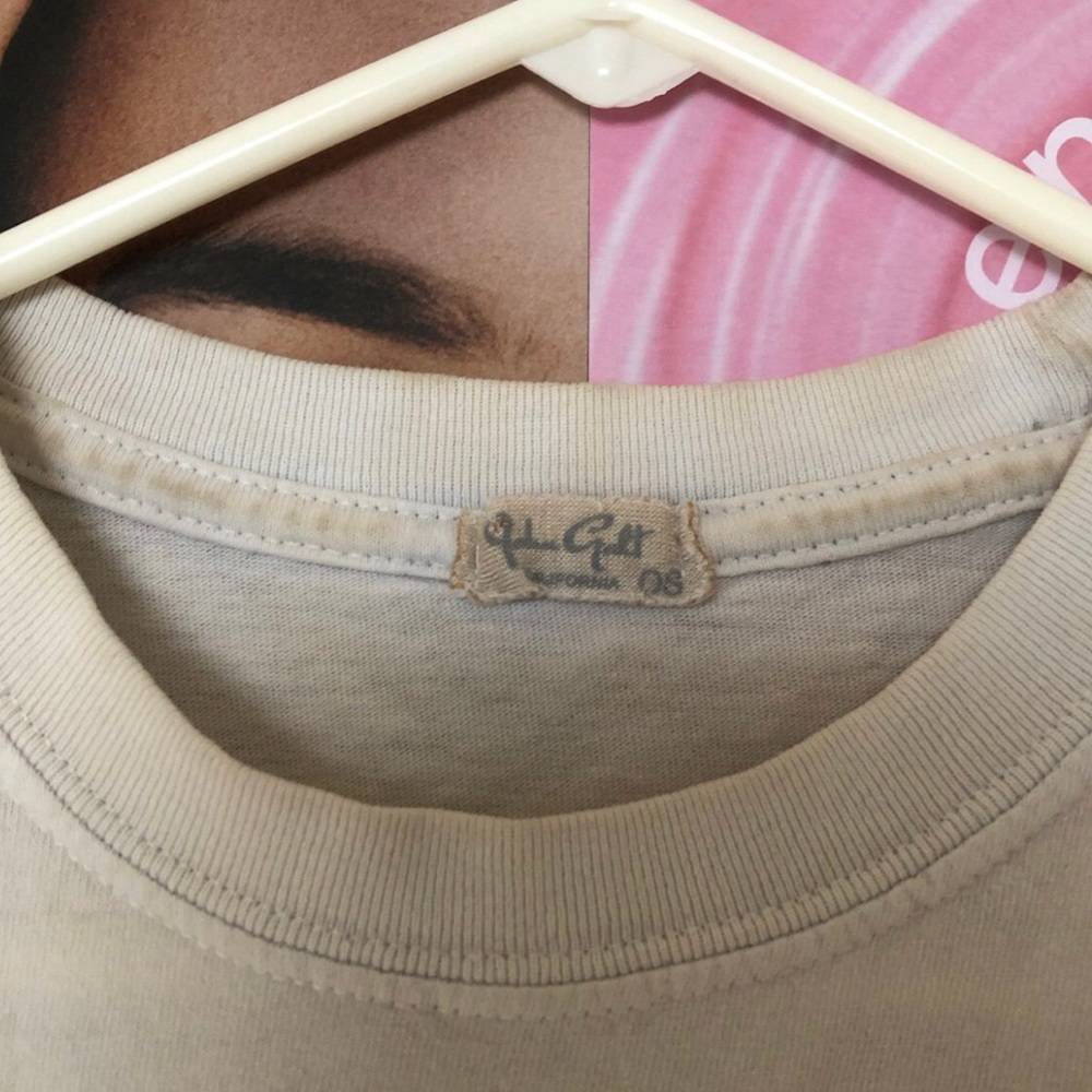 brandy melville graphic tee! - Picture 3 of 3